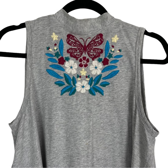 JOHNNY WAS Floral & Butterfly Embroidered Sleeveless Open Front Vest Size Small - Picture 6 of 10